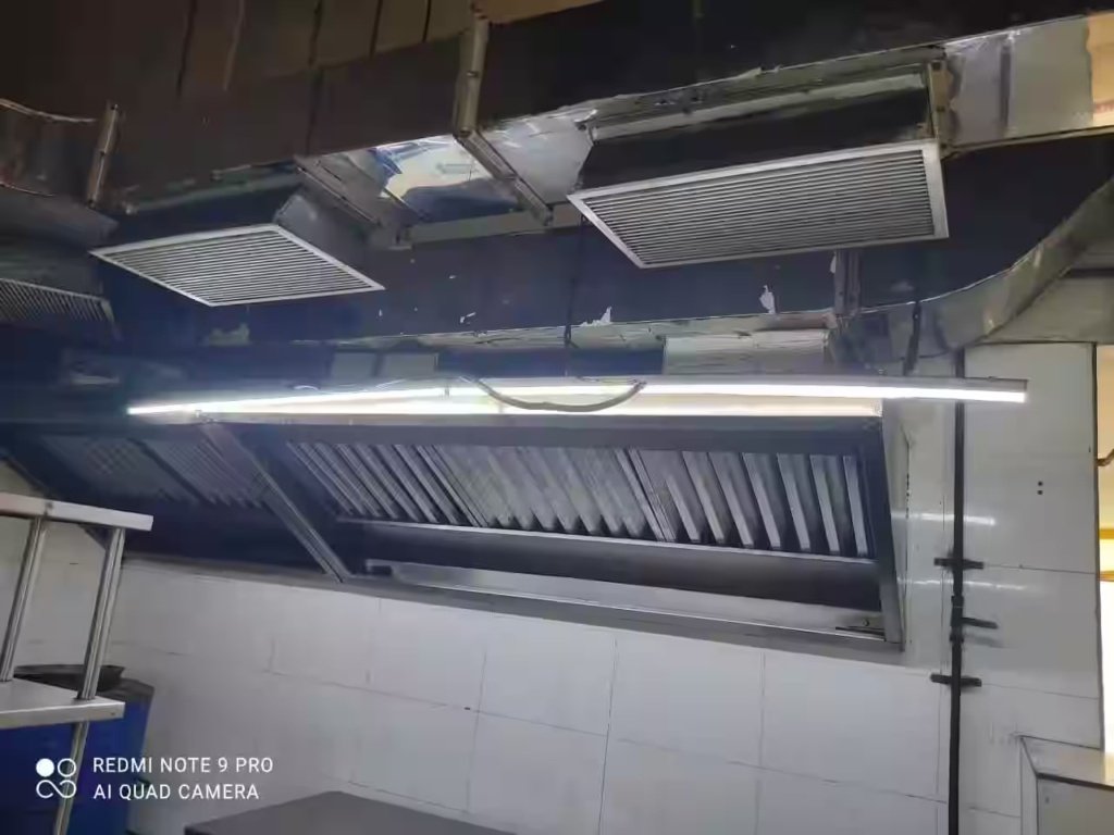 تنظيف الهوود - تنظيف الهود - نظافة الهود - تنظيف المطاعم - تنظيف مطابخ الفنادق - شركة نظافة النجيب ايكون شاين لخدمات النظافة المتكاملة - شركة نظافة - خدمات نظافة - شركة تنظيف - تنظيف منازل - تنظيف شركات - تنظيف ما بعد التشطيب - نظافة ما بعد التشطيب - تنظيف - نظافة - النجيب - افضل شركة نظافة في مصر - ارخص شركة نظافة - افضل شركة تنظيف - ارخص شركة تنظيف - افضل خدمات - تنظيف الهود - نظافة الهود