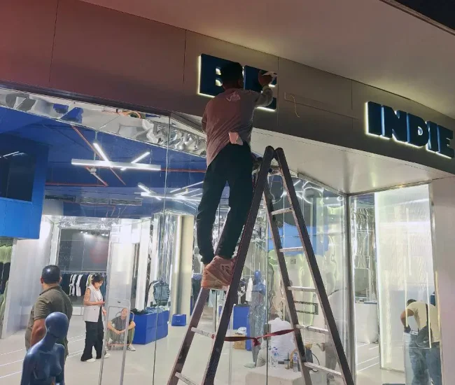 شركة نظافة - خدمات تنظيف - خدمات التنظيف - شركة النجيب - ايكون شاين - شركة تنظيف - تنظيف واجهات - تنظيف زجاج - تنظيف واجهات زجاجية - تنظيف كلادنج - كلادينج - تنظيف واجهات المحلات - شركة تنظيف واجهات المحلات - شركة تنظيف واجهات المباني - تنظيف واجهات كلادينج